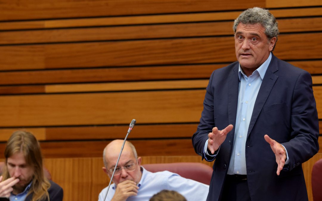 Por Ávila asegura que mejorar las comunicaciones de la provincia tanto por carretera como por ferrocarril es fundamental para su crecimiento económico