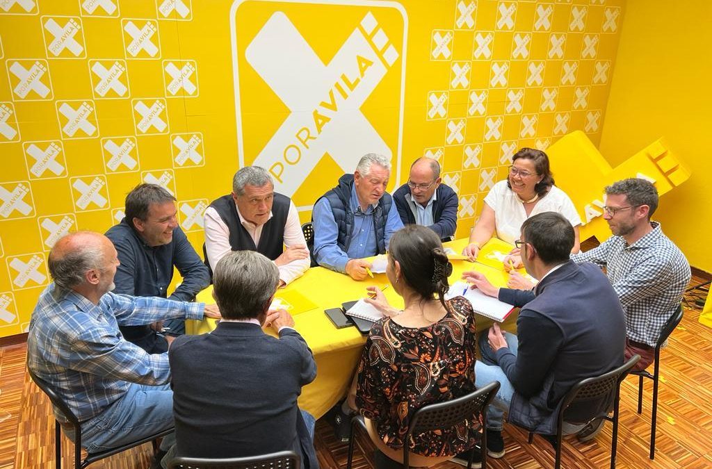 El Comité Electoral de Por Ávila aprueba la candidatura para las elecciones municipales en la capital abulense