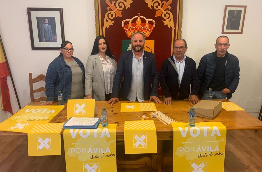 Por Ávila presenta en los municipios programas de gobierno centrados en mejorar las condiciones de vida de los abulenses