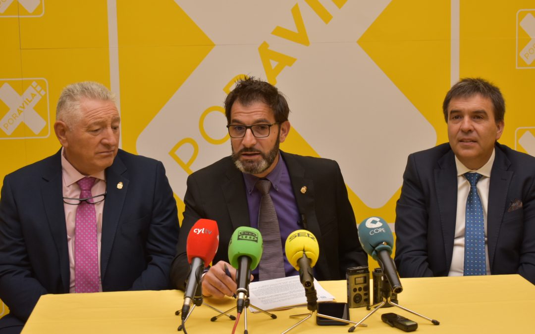 Por Ávila pide al presidente de la Diputación que no les culpe de su mala gestión en la subvención europea para la construcción de los parques comarcales de bomberos