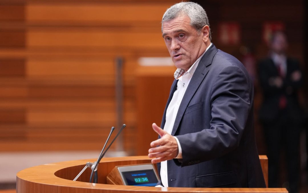 Pascual pide ante el Procurador del Común reforzar los servicios públicos y la financiación local para corregir los desequilibrios territoriales